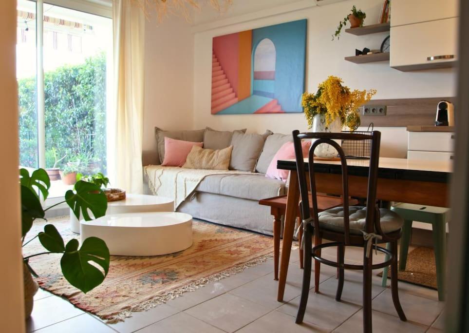 Cosy Appartement Entre Vignes Et Garrigue Avec Piscine Péret 外观 照片