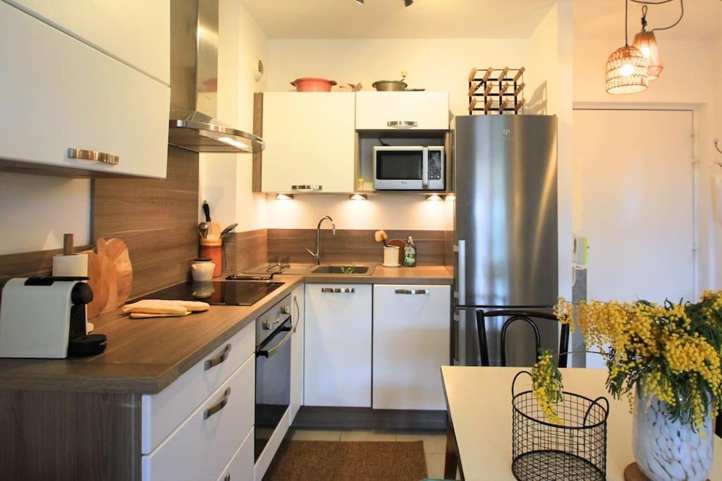 Cosy Appartement Entre Vignes Et Garrigue Avec Piscine Péret 外观 照片