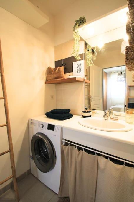 Cosy Appartement Entre Vignes Et Garrigue Avec Piscine Péret 外观 照片