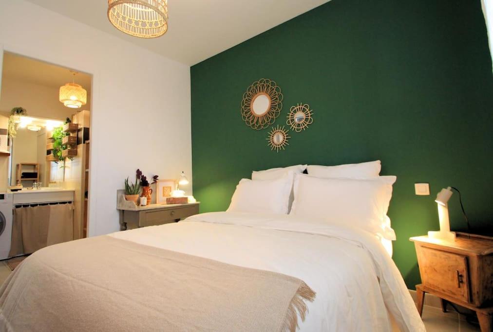 Cosy Appartement Entre Vignes Et Garrigue Avec Piscine Péret 外观 照片