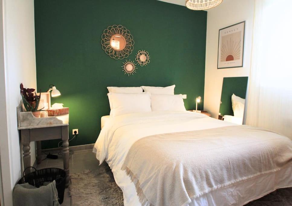 Cosy Appartement Entre Vignes Et Garrigue Avec Piscine Péret 外观 照片